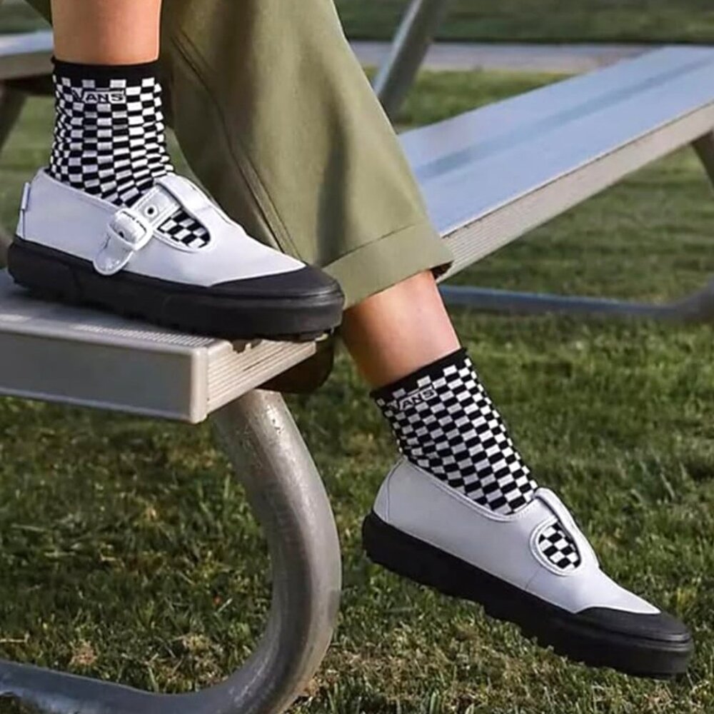 Vans Mary Jane Sneaker "NEW"